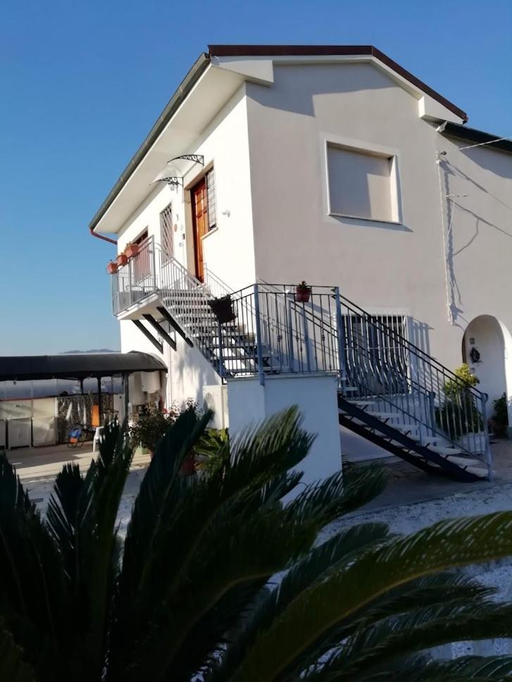 La Casa Di Silvia Apartment Massarosa Ngoại thất bức ảnh